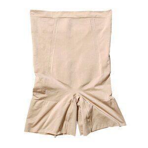 Spanx Sculpt OnCore High Waisted‎ Mid-Thigh Short